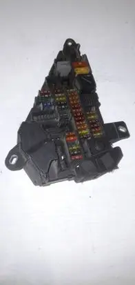 BMW 5 E60 E61 Fuse module 690655806 6906603