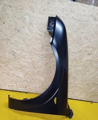 Ford Mondeo Mk III Fender 