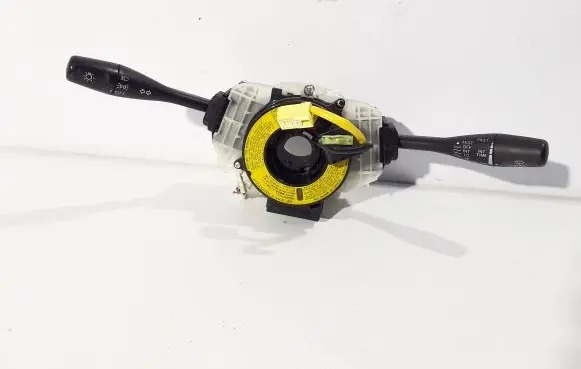 Mitsubishi Lancer Evolution Wiper turn signal indicator stalk/switch 8600A053 17E518 C602766