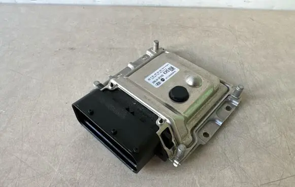 Hyundai Tucson TL Engine control unit/module 296102FKX5