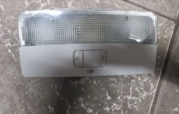 Skoda Octavia Mk2 (1Z) Boot/trunk interior light 1Z0947105