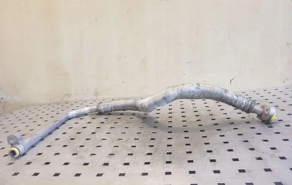 BMW X6 E71 Air conditioning (A/C) pipe/hose 6988881