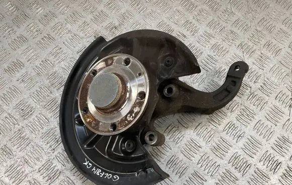 Volkswagen Golf VIII Rear wheel hub
