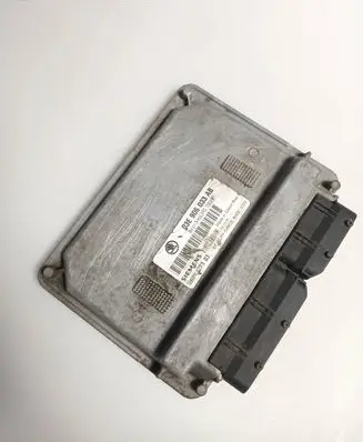 Skoda Fabia Mk1 (6Y) Engine control unit/module 03E906033AB 5WP4422303