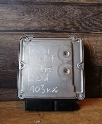 Audi A4 S4 B7 8E 8H Engine control unit/module 03G906016JD