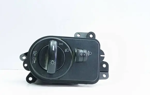 Light switch