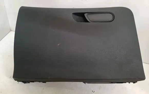 Citroen C4 II Glove box 96717798ZD 00082487