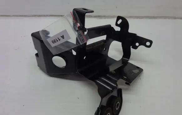 Chevrolet Cruze ABS pump bracket 150KM