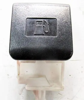 Toyota Land Cruiser (J120) Fuel tank opening switch 
