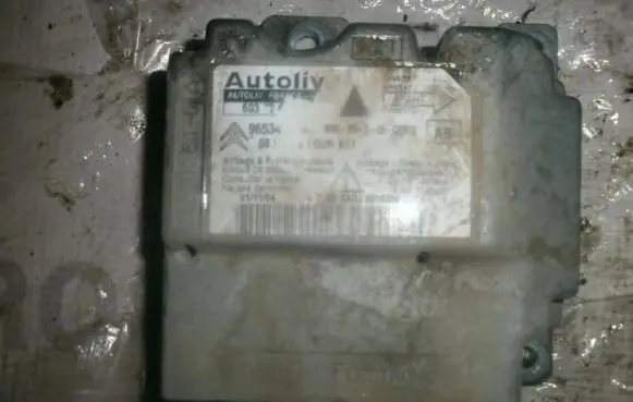 Citroen C4 I Airbag control unit/module 9653493780