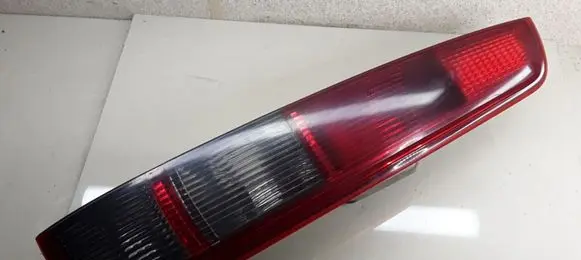 Ford Focus Rear/tail lights 4M5113N004C