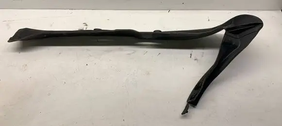 Fender end trim