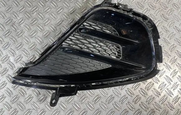 KIA Pro Cee'd III Front fog light trim/grill 86551J7LA0 20240122