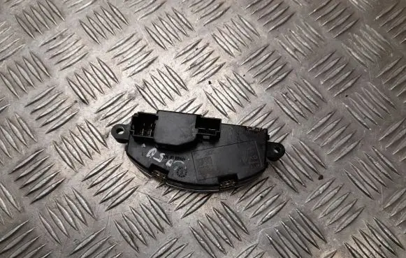 Volkswagen T-Cross Heater blower motor/fan resistor 2Q0907521