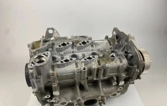 Seat Leon IV Engine head 04E103473DC 05E103063F 04E103308Q