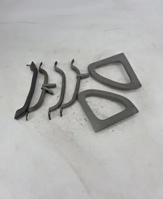 Mitsubishi Pajero A set of handles for the ceiling