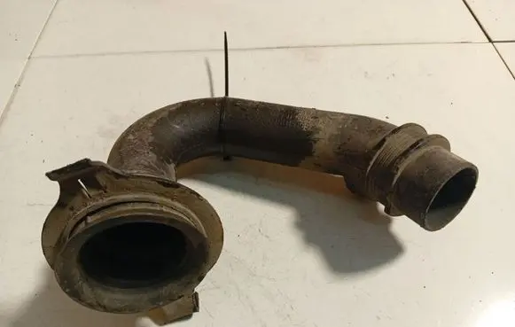 Renault Laguna I Air intake hose/pipe 7700107604E