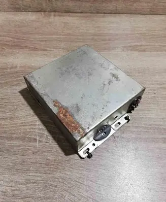 Chrysler LHS Sound amplifier 015114362