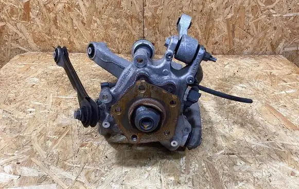 Porsche Macan (95B) Rear wheel hub spindle/knuckle 95B505431BY 8r0505435c 95b501204ha