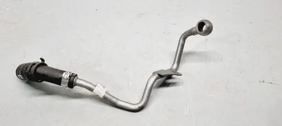 Citroen DS7 Crossback Turbo turbocharger oiling pipe/hose 9813857280
