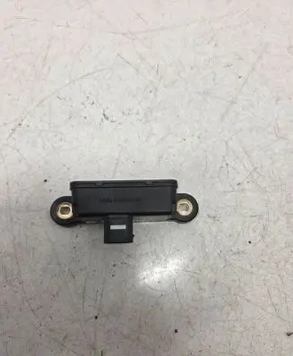 Suzuki Grand Vitara II ESP acceleration yaw rate sensor 3394578K0 S278G29Q1S 06211702213