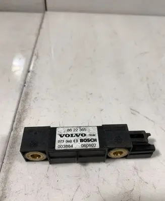Volvo S60 Airbag deployment crash/impact sensor 8622365