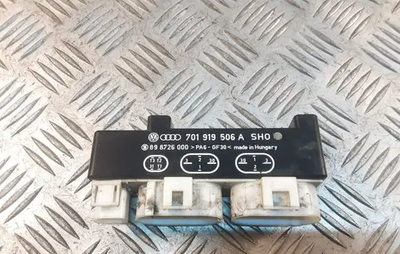 Volkswagen Sharan Coolant fan relay 701919506A