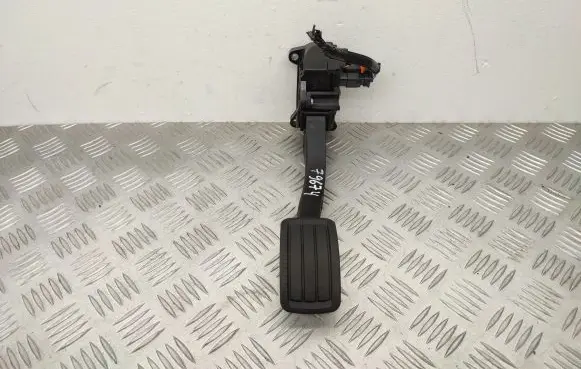 Citroen Berlingo Accelerator throttle pedal 9836042280