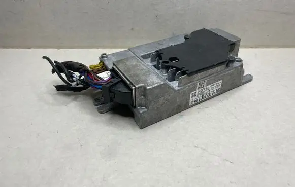 BMW 5 G30 G31 G38 GPS navigation control unit/module 3303701 6512r35a3303701