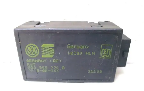 Volkswagen Multivan T5 Other control units/modules 6Q0959772B