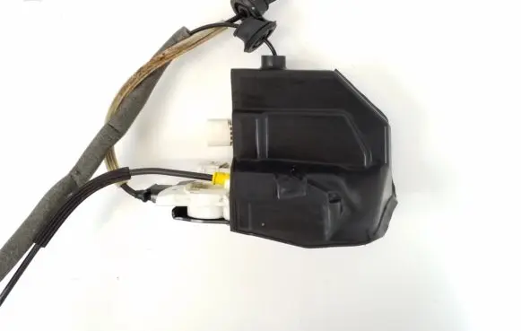 Audi A8 S8 D4 4H Front door lock 4H2837015E