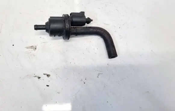 Volkswagen Golf V Valve vacuum 6QE906517
