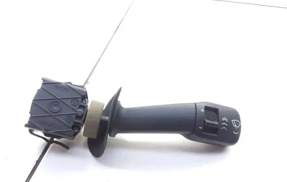 BMW 5 E39 Wiper speed switch 012009 352013