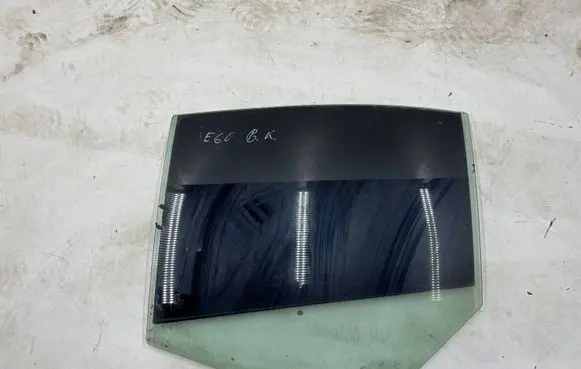 BMW 5 E60 E61 Front door window glass four-door 43R00019