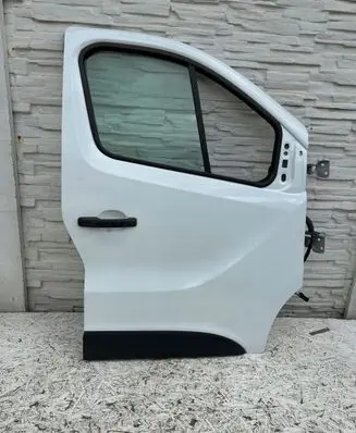 Renault Trafic III (X82) Front door