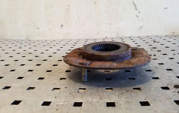 Volvo XC90 Front upper strut mount 