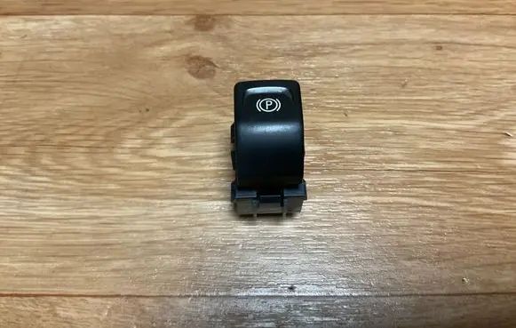 Opel Insignia A Hand parking brake switch 13271123