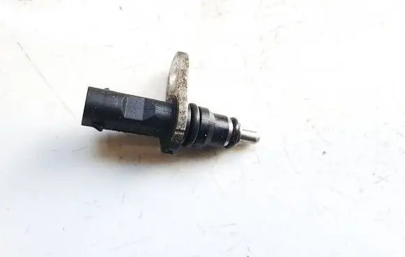 Coolant temperature sensor
