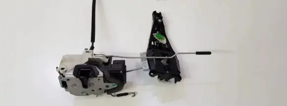 Chevrolet Cruze Rear door lock