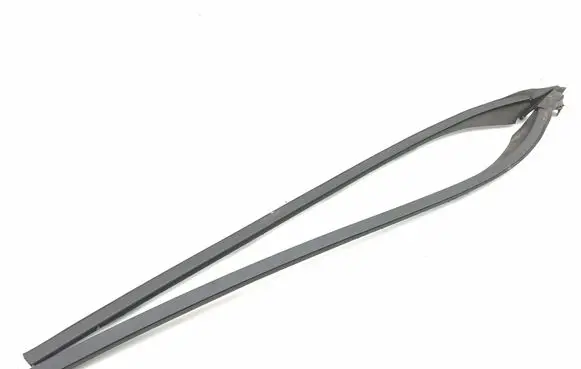 Volvo S60 Windshield trim 31335865 31335864