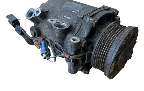Mitsubishi Outlander Air conditioning (A/C) compressor (pump) 7813A068 4100374 MSC90CA8
