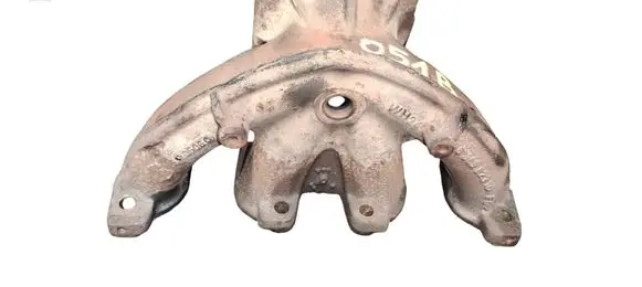 Citroen C3 Exhaust manifold 9636982310