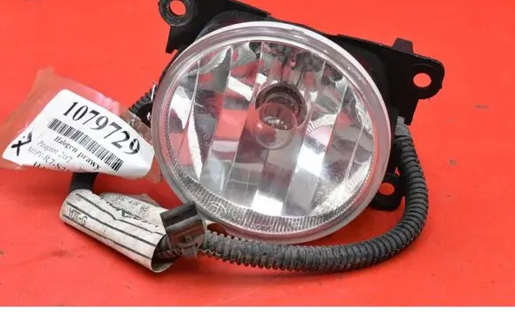 Peugeot 207 CC Front fog light 11417102
