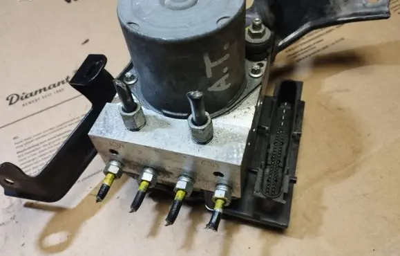 Honda FR-V ABS Pump 0265950717