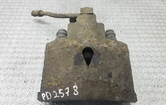 Chrysler Neon II Front brake caliper