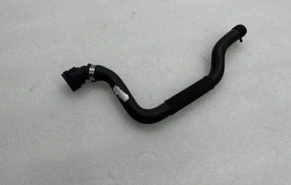 BMW i3 Engine coolant pipe/hose 9292729