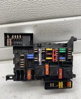 BMW i3 Fuse module 927035501