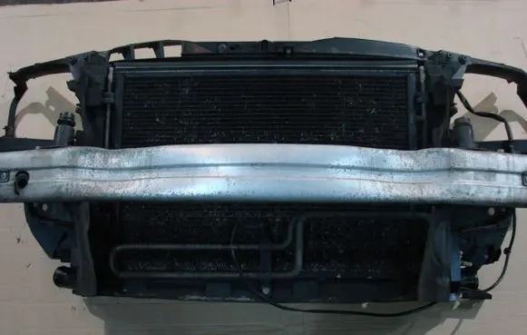 Audi A4 S4 B7 8E 8H Radiator support slam panel 8HE233KM171kW