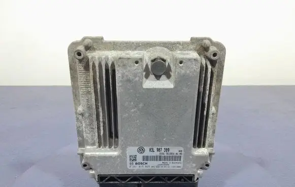Volkswagen PASSAT B6 Engine control unit/module ECU 03L907309