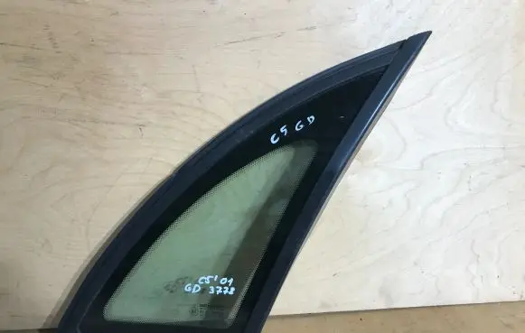 Citroen C5 Rear side window